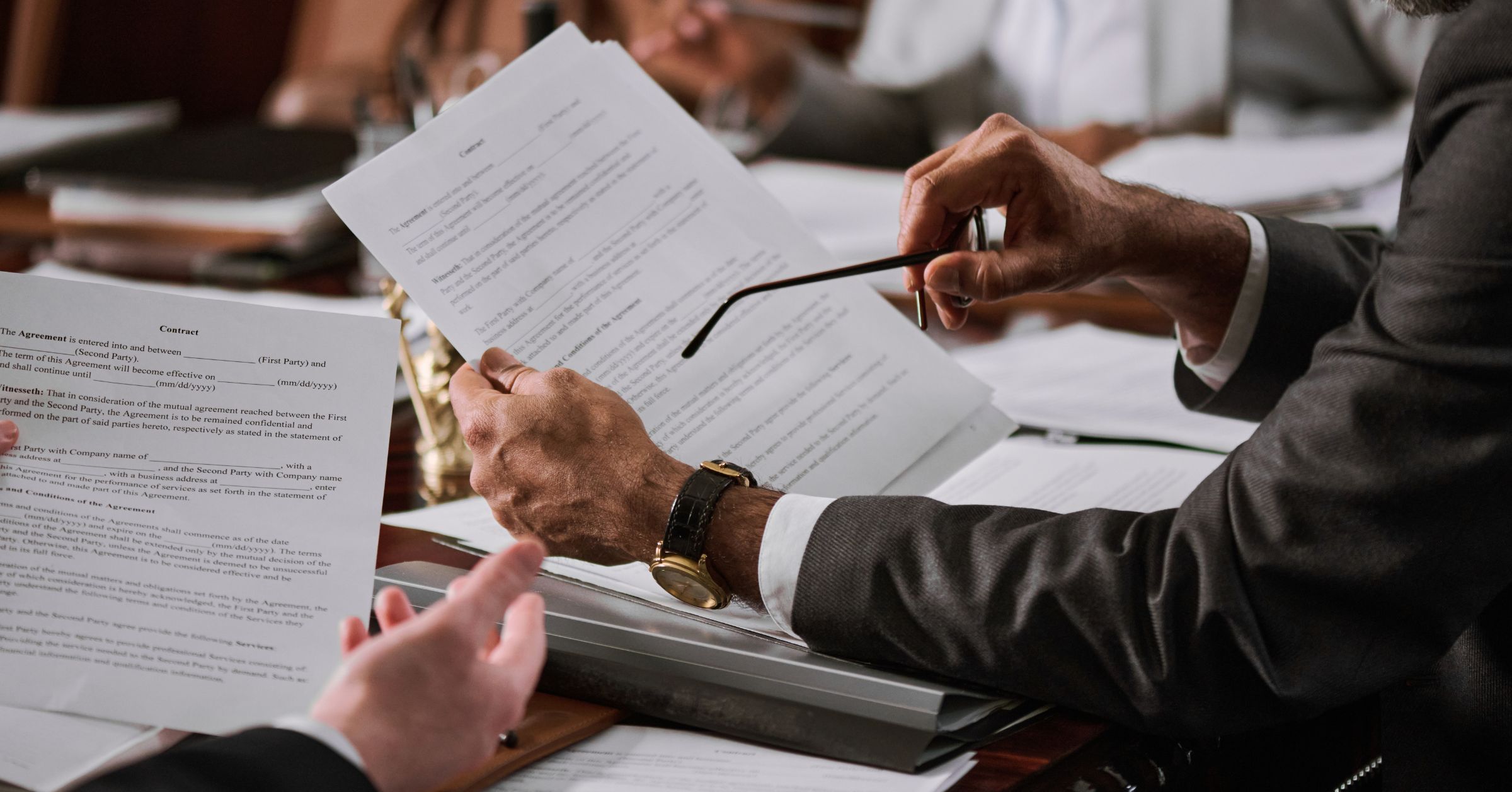 stages of contract management